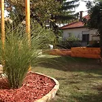 Kajut Apartman * Balatonfenyves