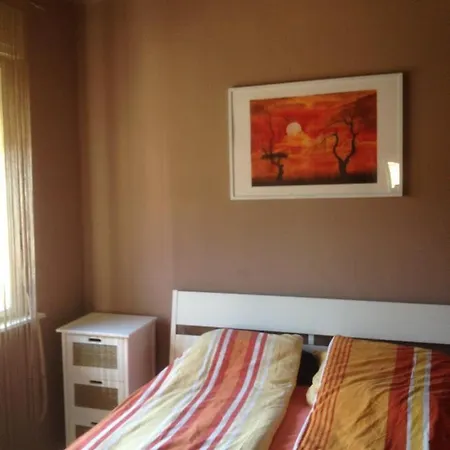 Kajüt Apartman * Balatonfenyves