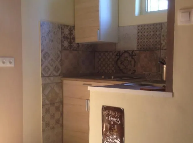 Kajut Apartman * Balatonfenyves