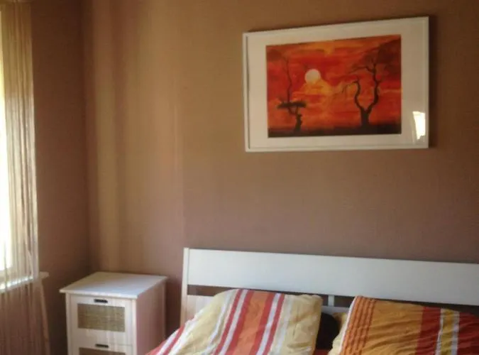 Kajut Apartman * バラトンフェニヴェシュ