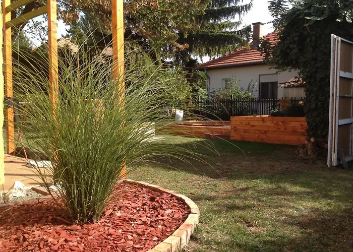 Kajut Apartman * Balatonfenyves